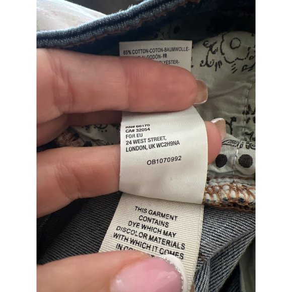 Free People Irreplaceable Flare Button Fly Raw Hem Jeans 27 - Picture 12 of 12